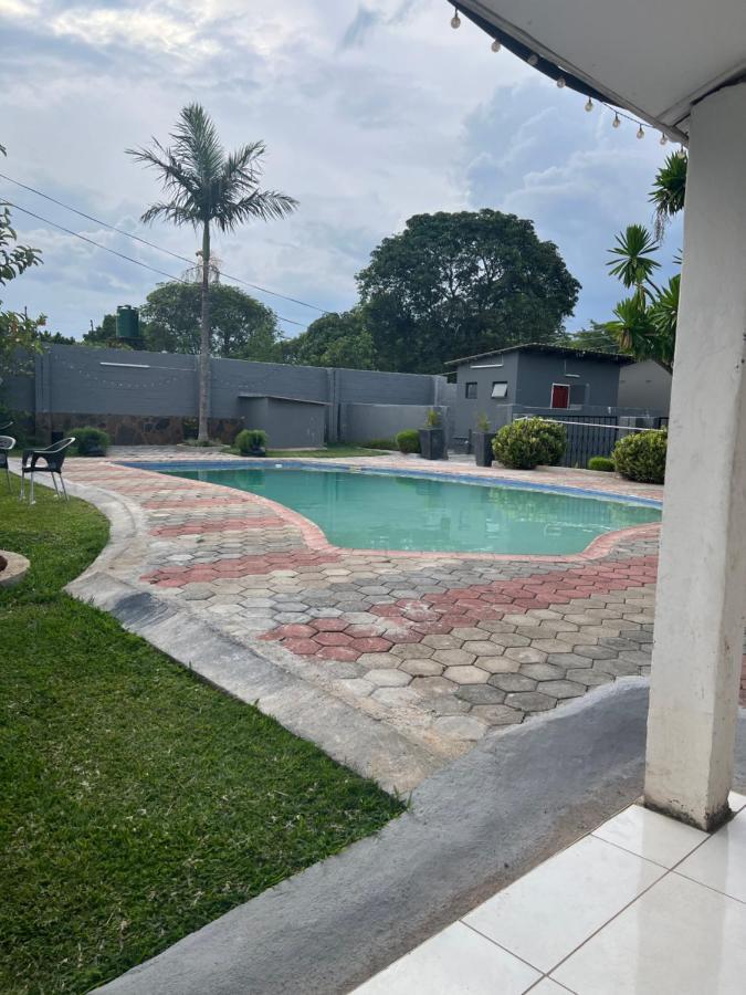 Mukala Lodge Lusaka Kültér fotó